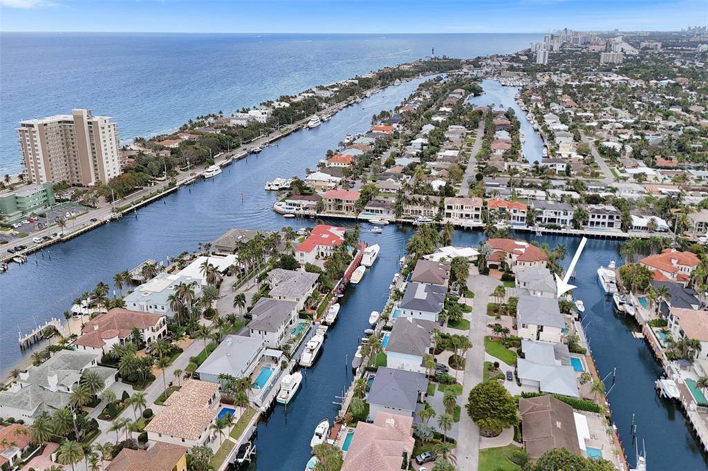 3721 NE 30th Ave, Lighthouse Point, FL 33064