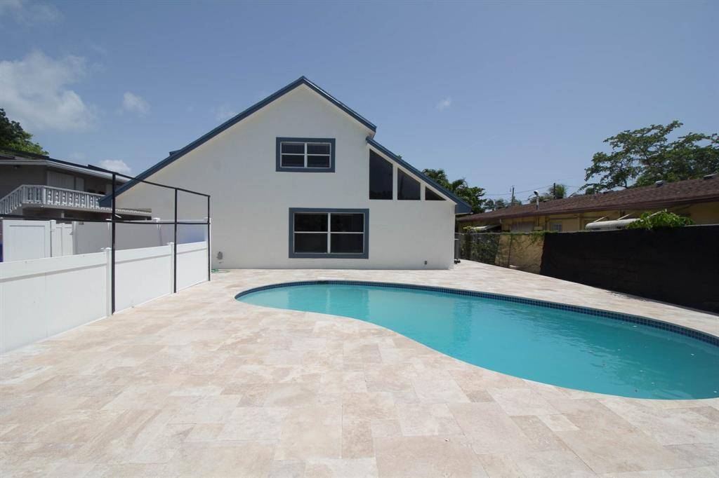Pompano Beach, FL 33060,1109 Pine Dr
