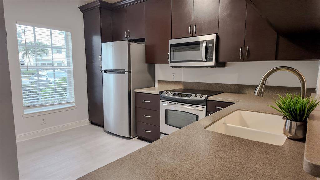 9967 NW 56th Pl #9967, Coral Springs, FL 33076