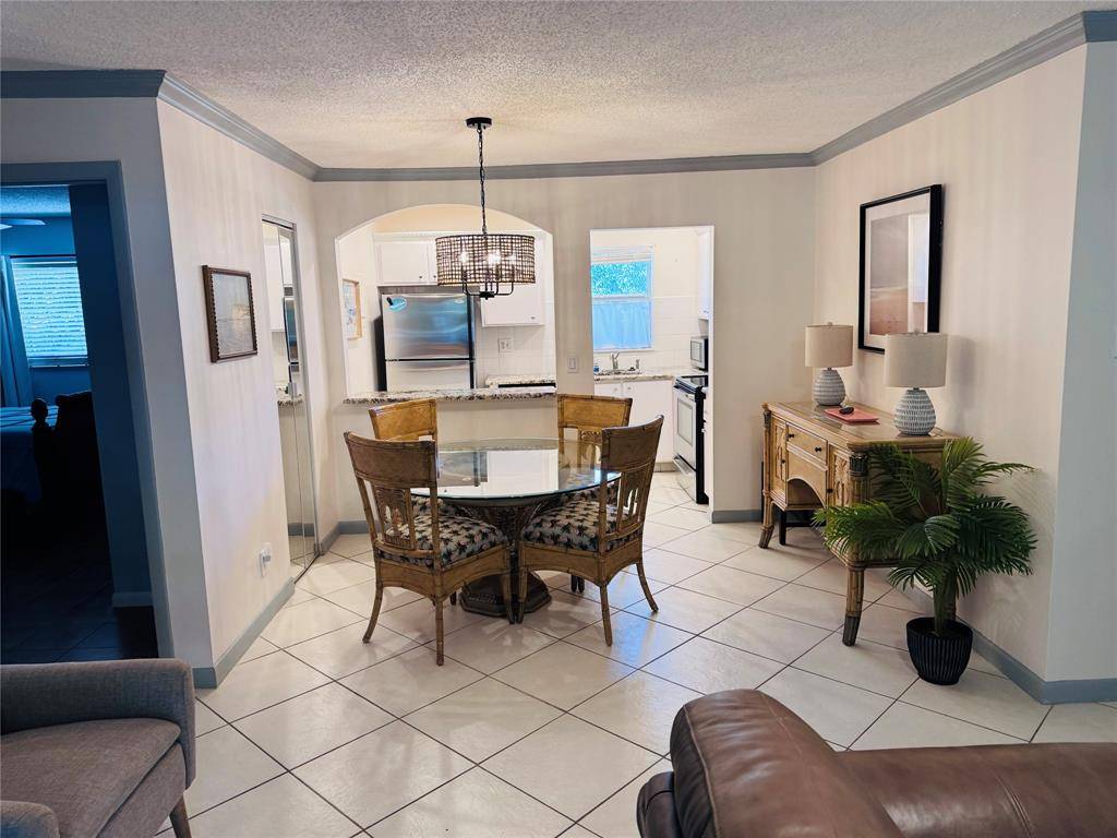 Delray Beach, FL 33483,207 Tropic Isle Drive #209