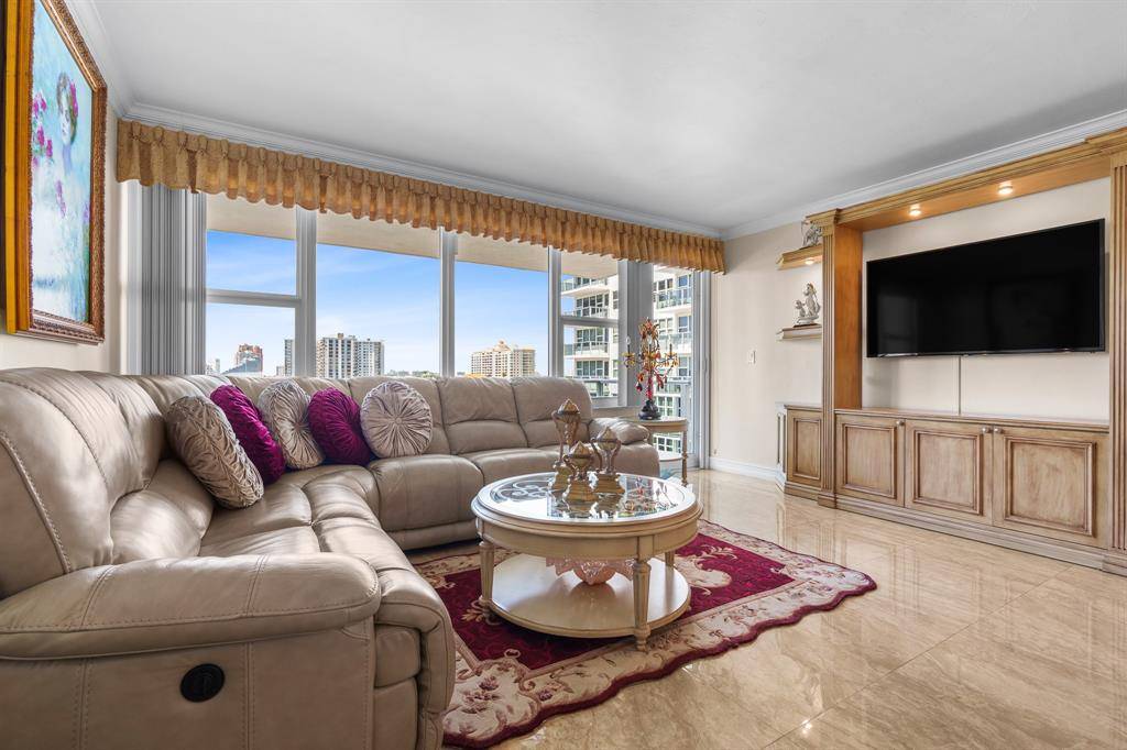Fort Lauderdale, FL 33308,3333 NE 34th St #810