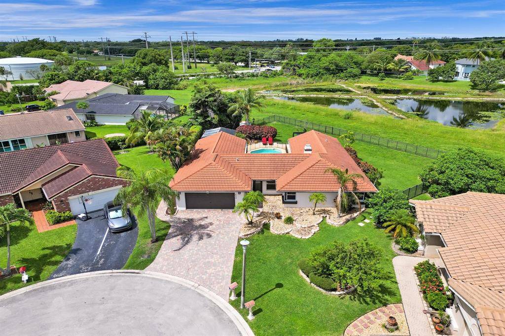 6650 NW 47th St, Coral Springs, FL 33067