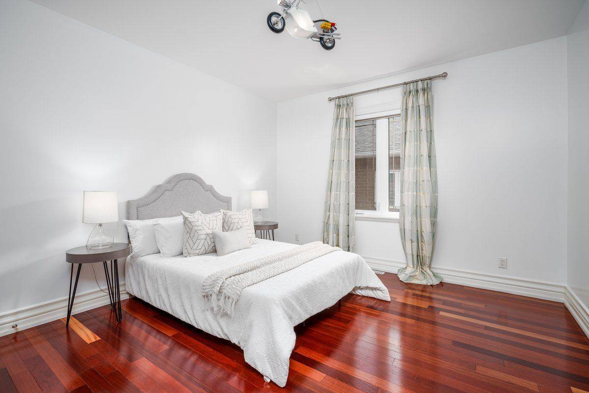 Richmond Hill, ON L4C 0C6,41 Direzze CT