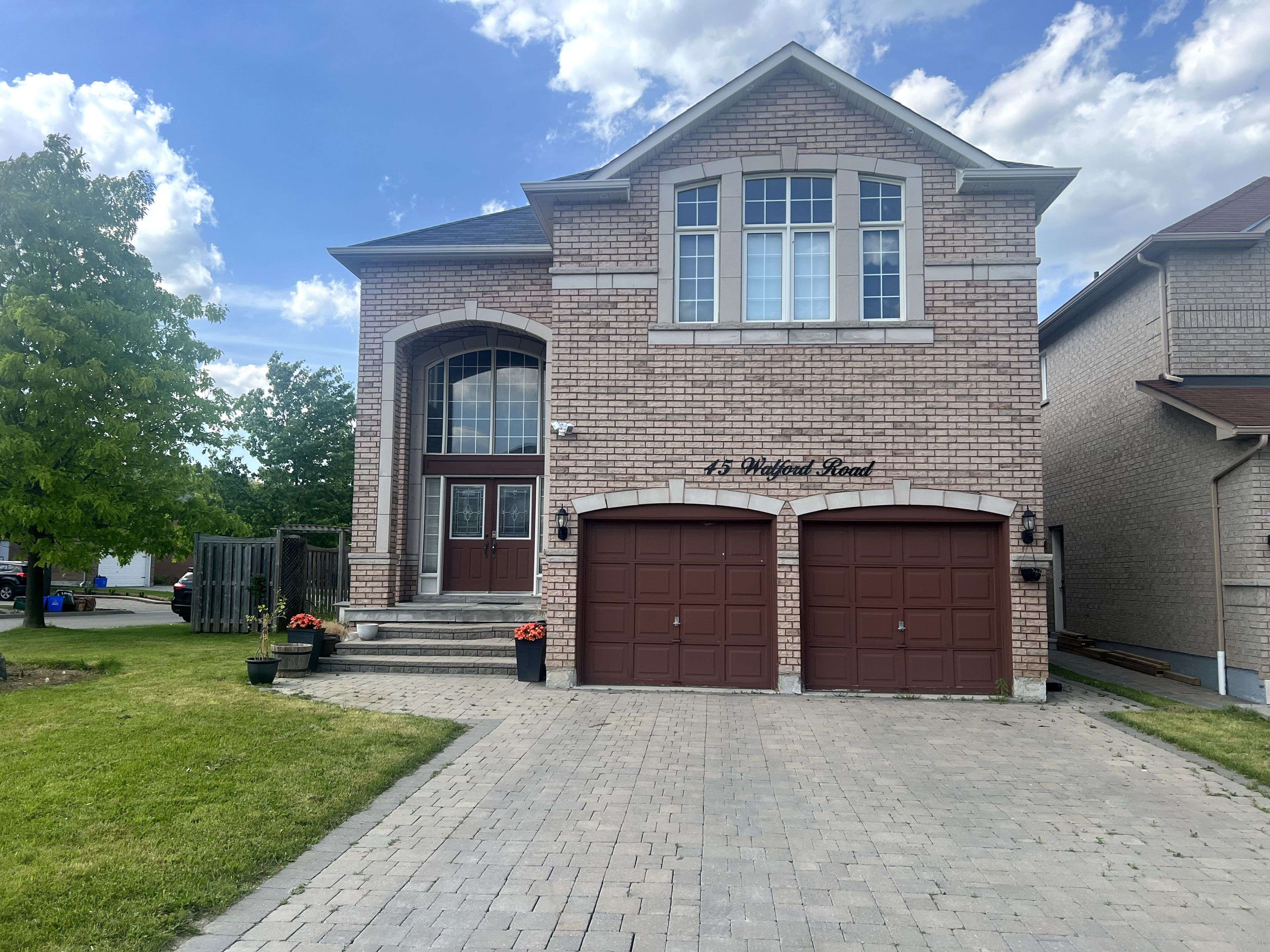 45 Walford RD, Markham, ON L3S 2T1