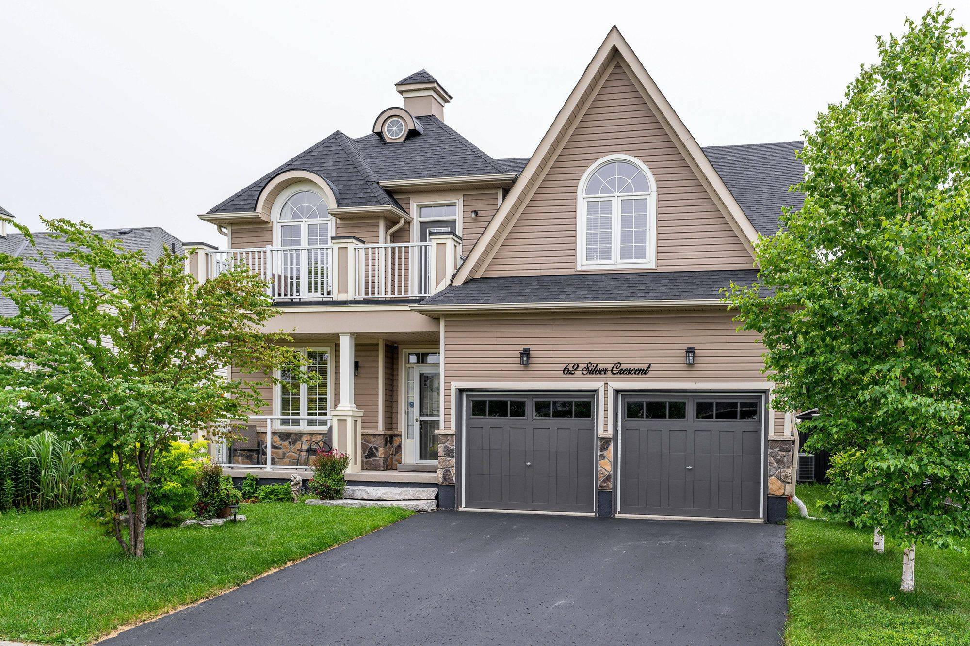 62 Silver CRES, Collingwood, ON L9Y 0E9