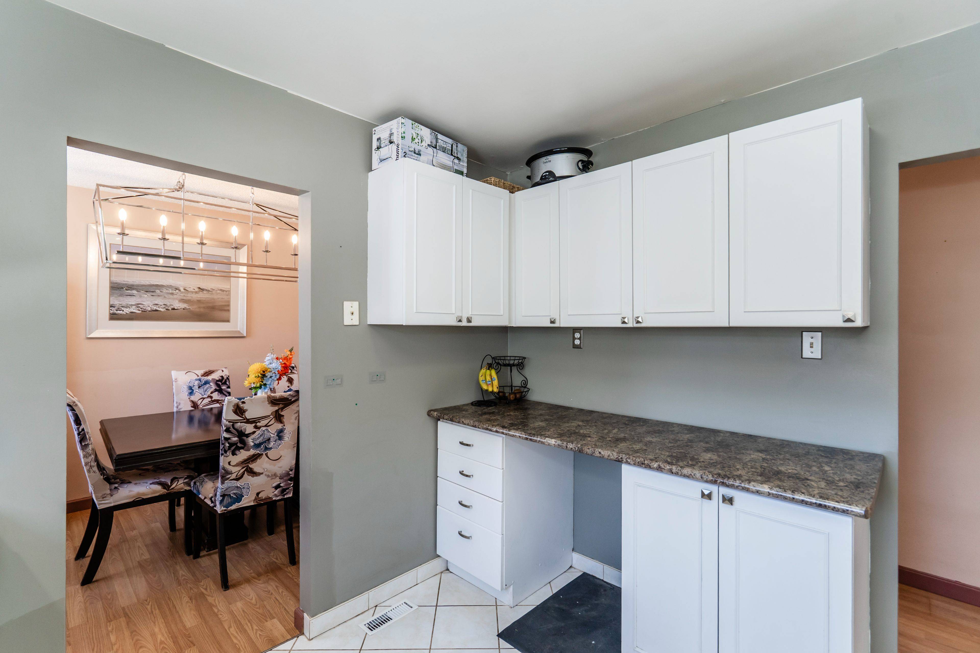 Midland, ON L4R 4S2,660 Harvey AVE