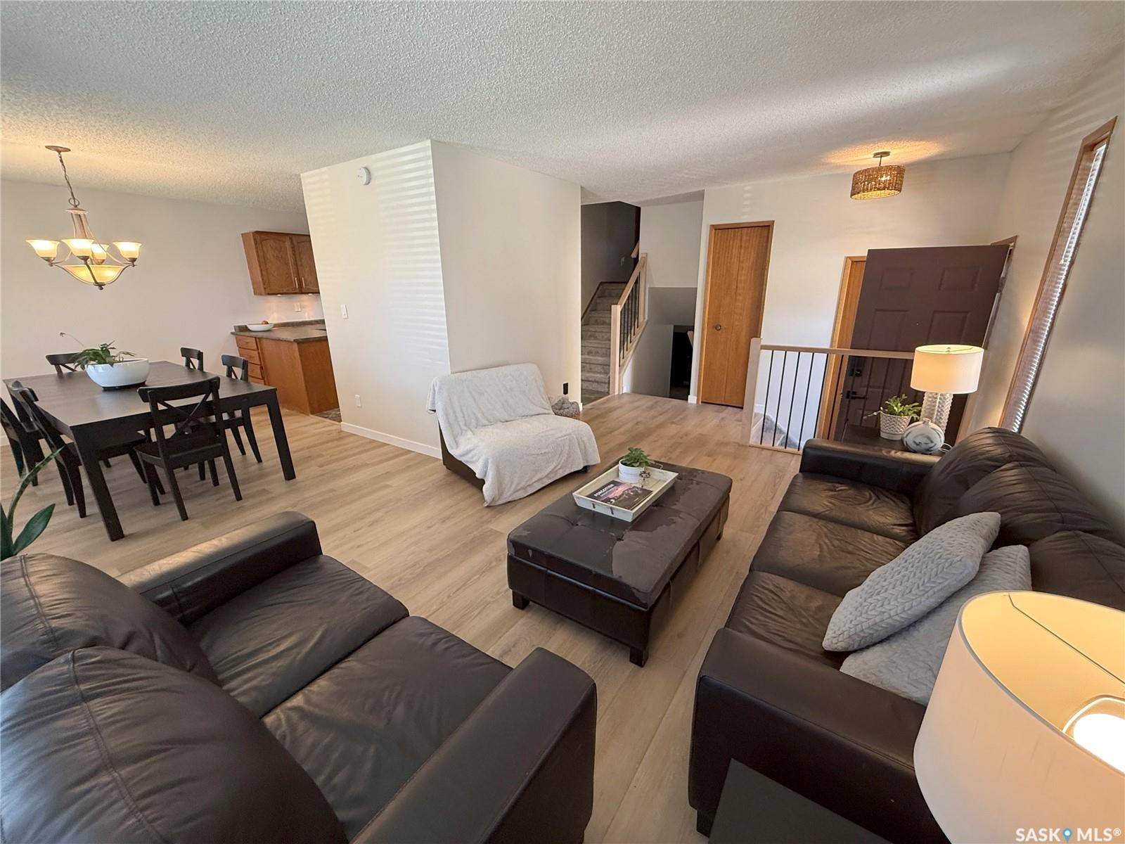 Saskatoon, SK S7K 6J2,359 Verbeke ROAD