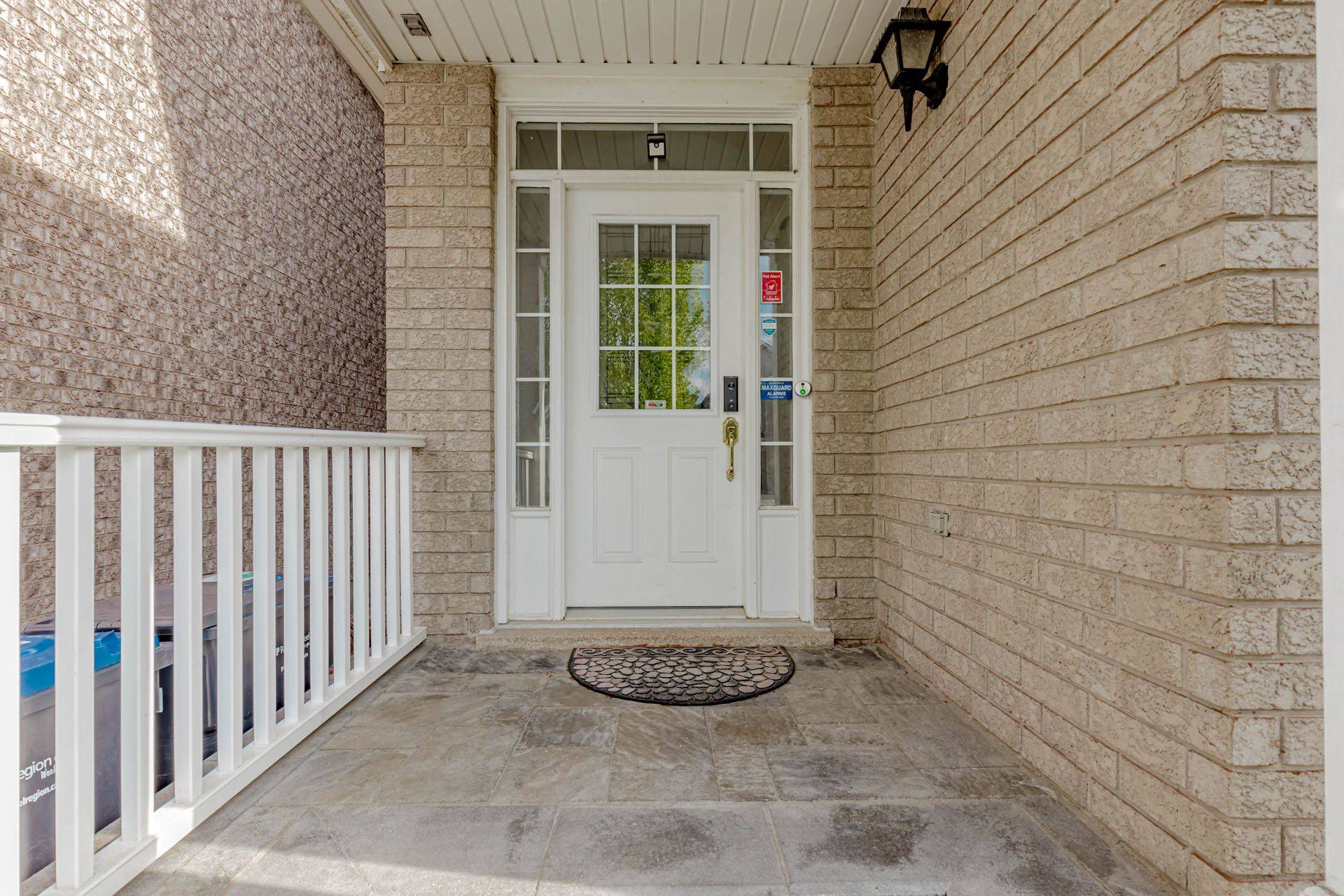 Mississauga, ON L5M 7Y2,3906 Rosanna DR