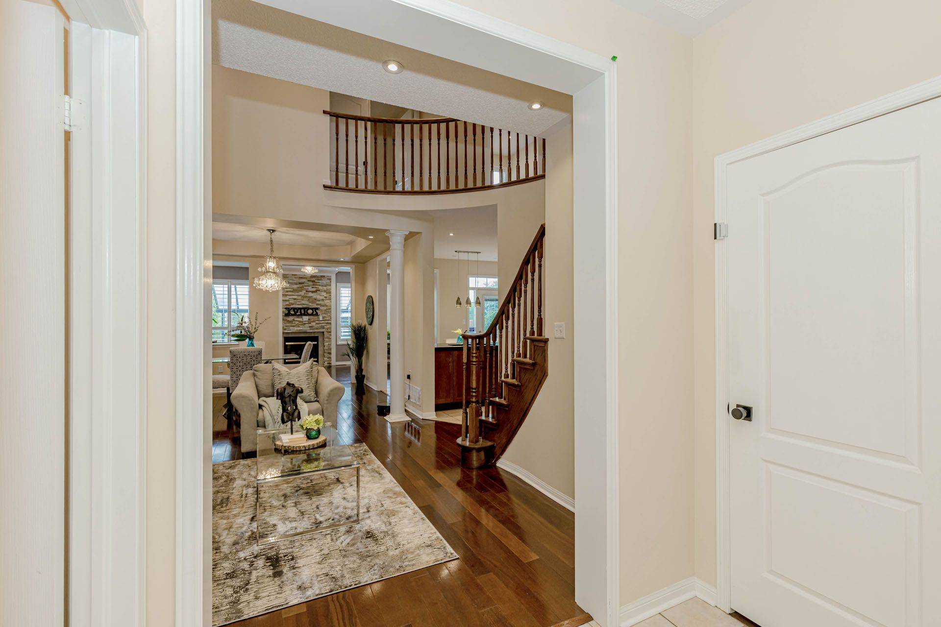 Mississauga, ON L5M 7Y2,3906 Rosanna DR