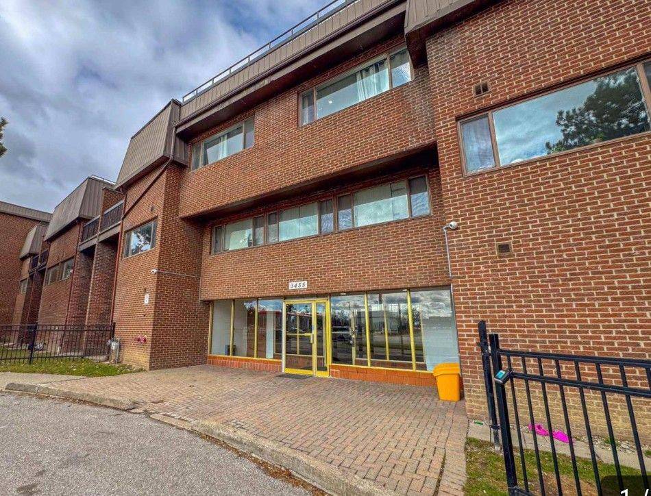 3455 Morning Star DR #117, Mississauga, ON L4T 3T9
