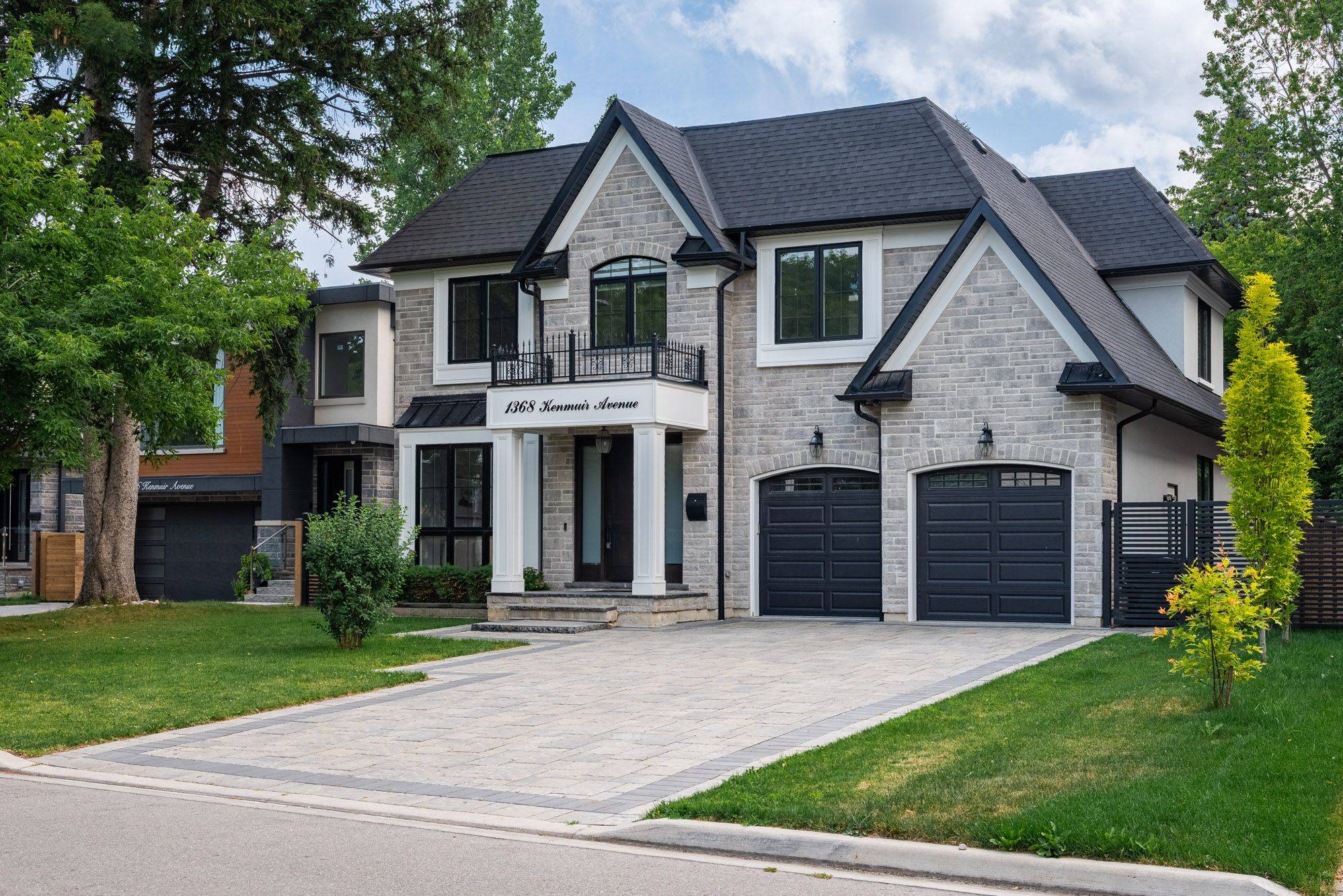 1368 Kenmuir AVE, Mississauga, ON L5G 4B4
