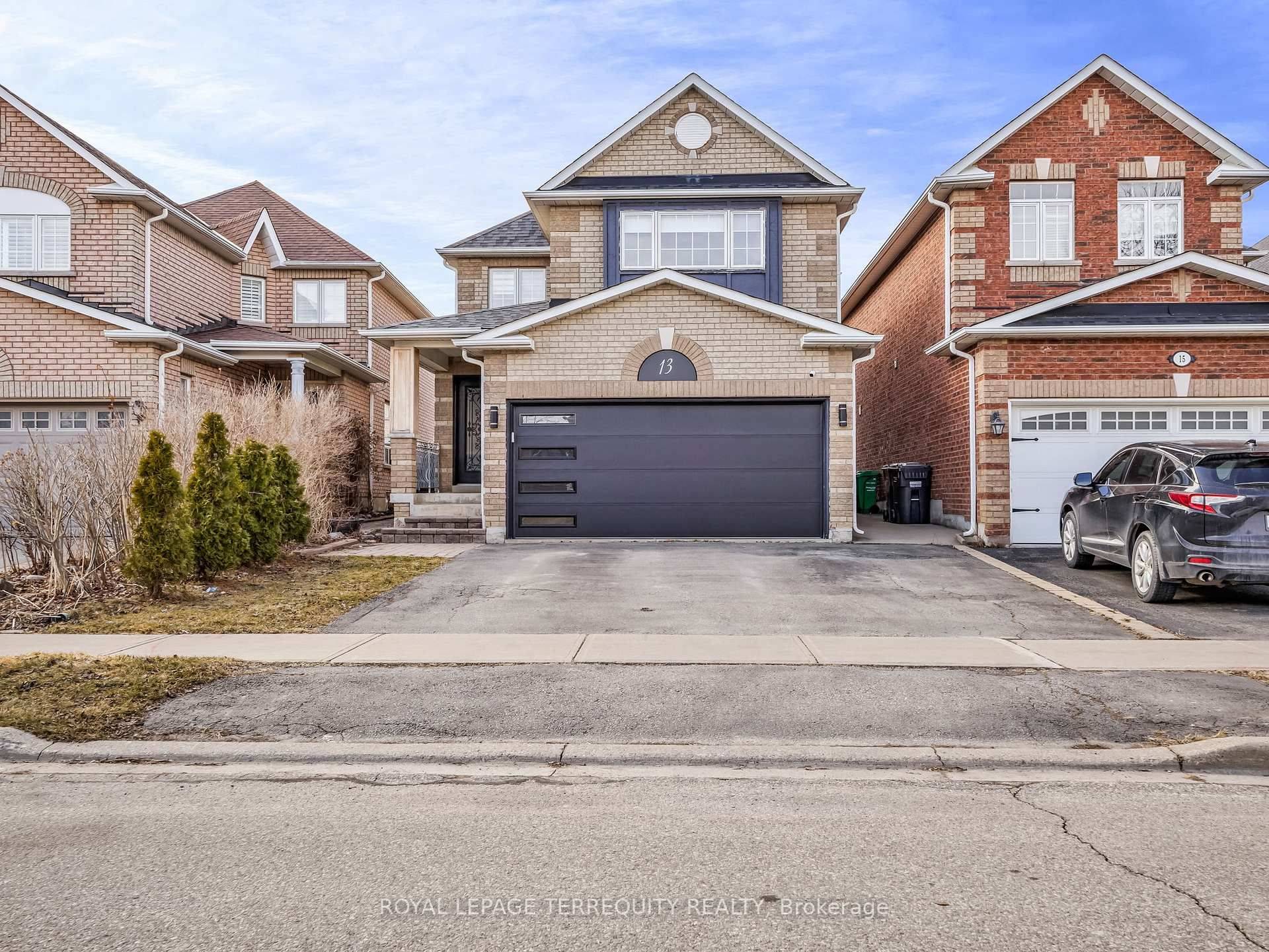 Caledon, ON L7E 2X2,13 Humbershed CRES