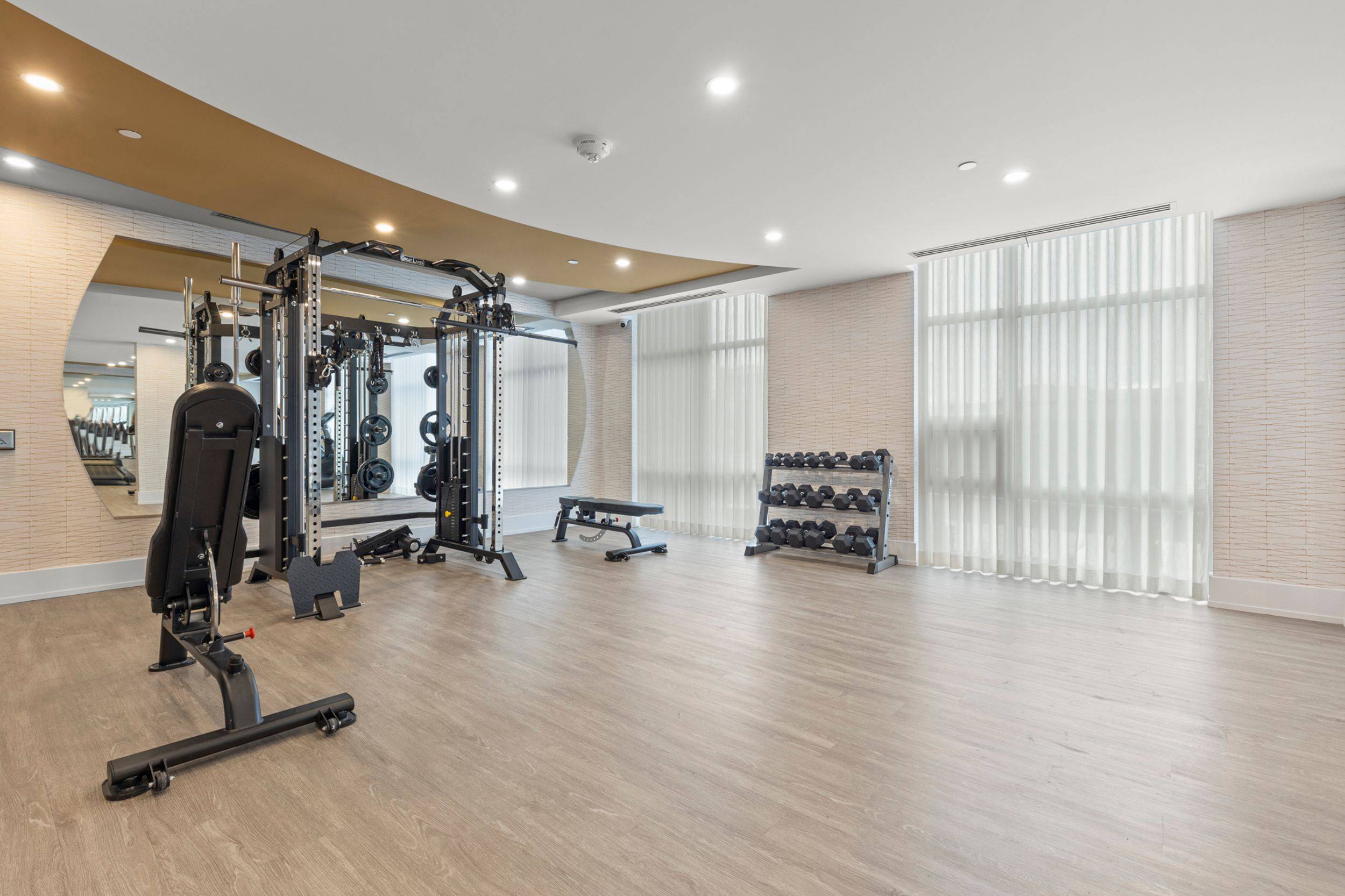 Hamilton, ON L8B 2A5,460 Dundas ST E #433