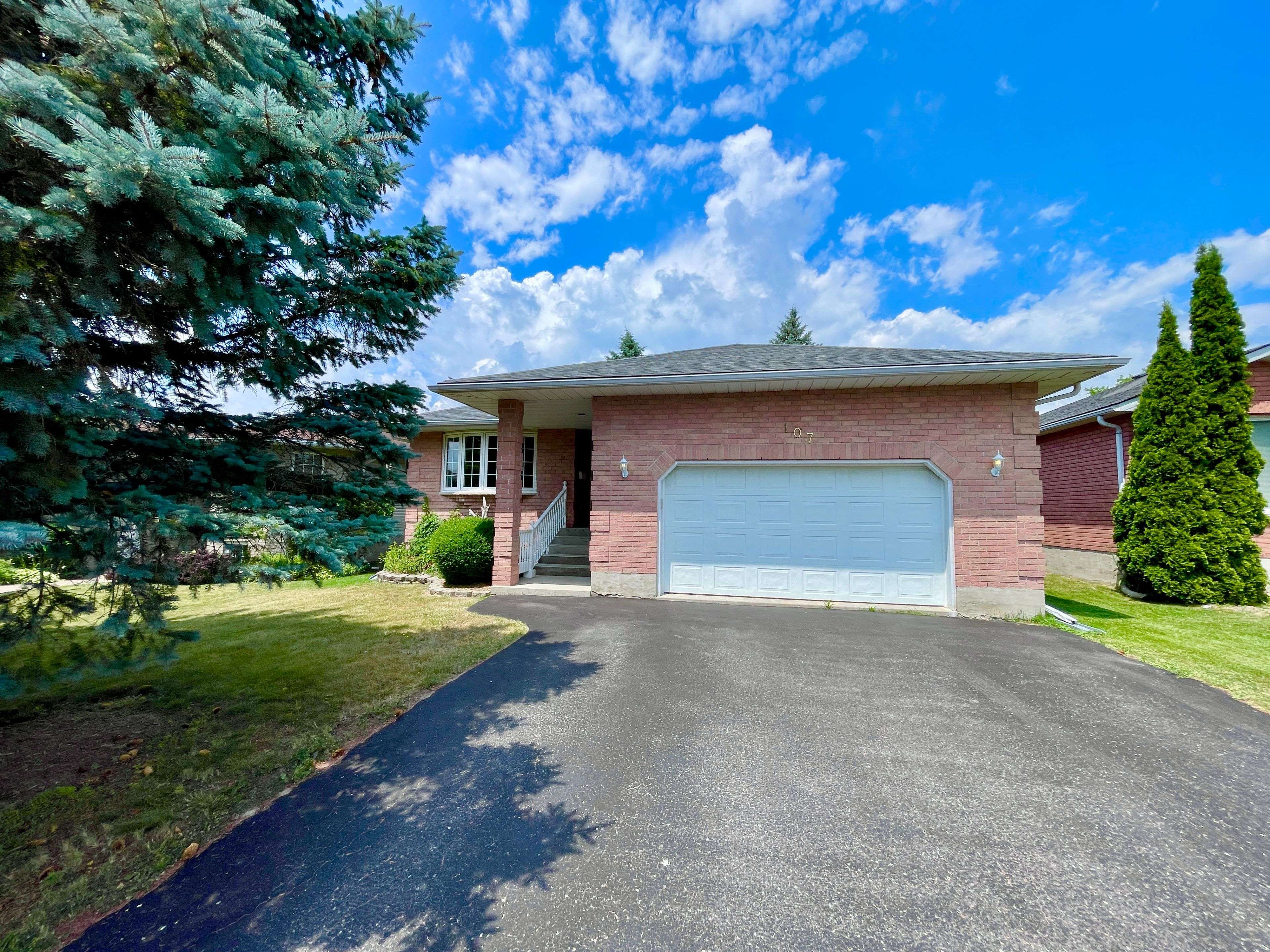 Greater Napanee, ON K7R 3X2,107 Beverly ST