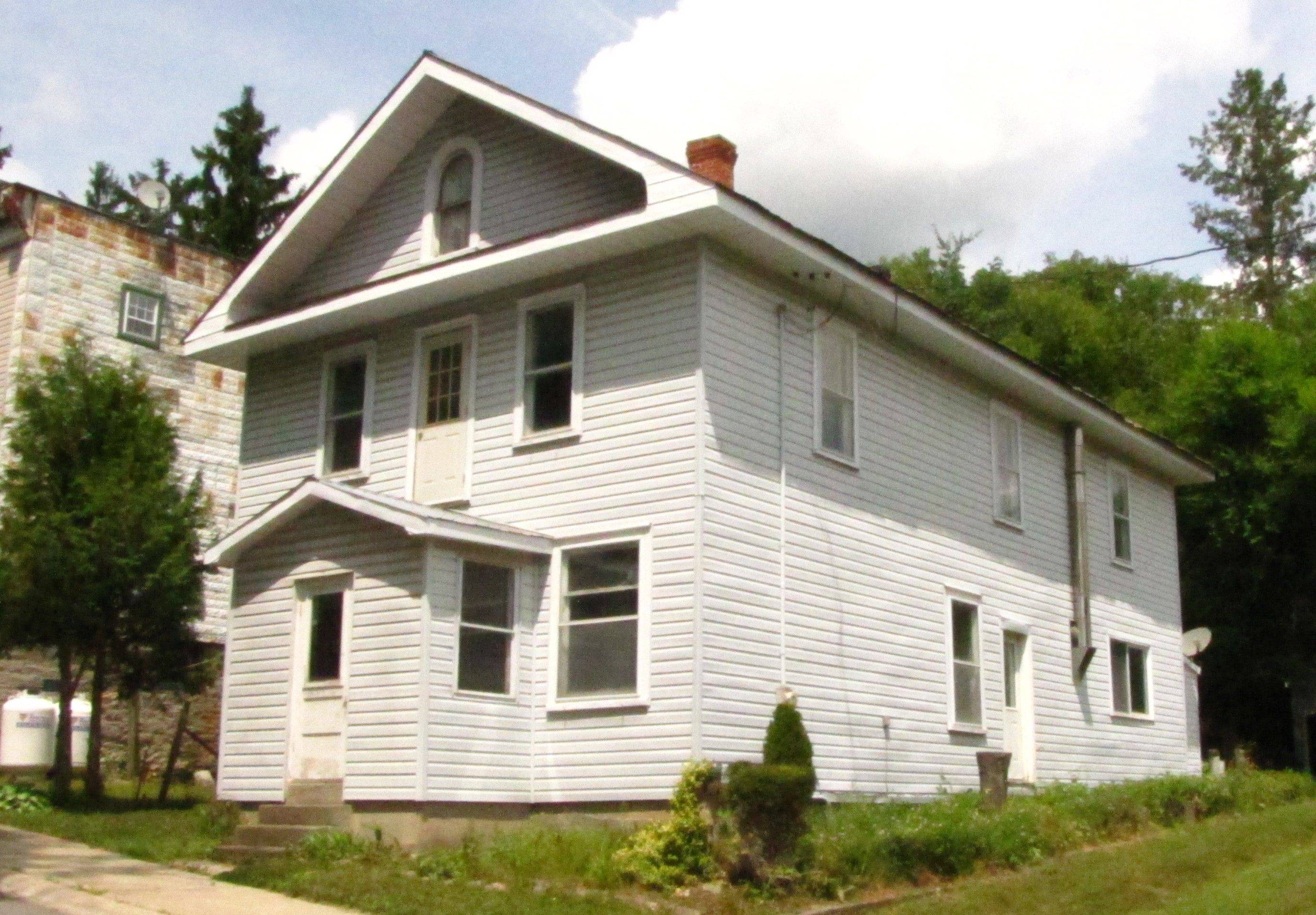 1033 Bridge ST, Frontenac, ON K0K 2A0