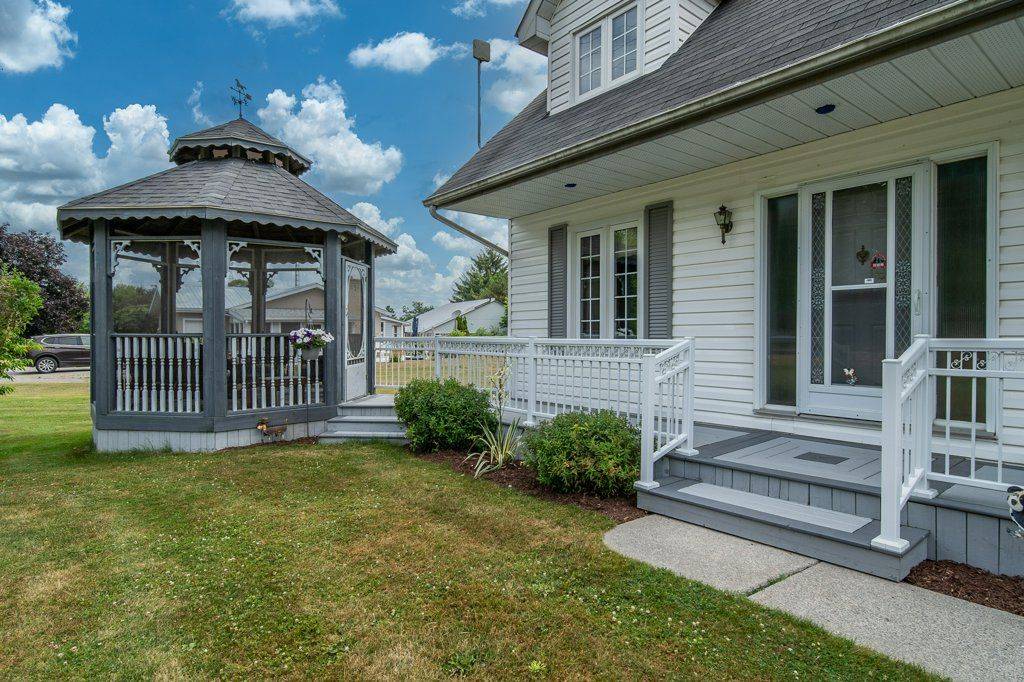 Greater Napanee, ON K7R 3K8,1066 County Rd 9 N/A