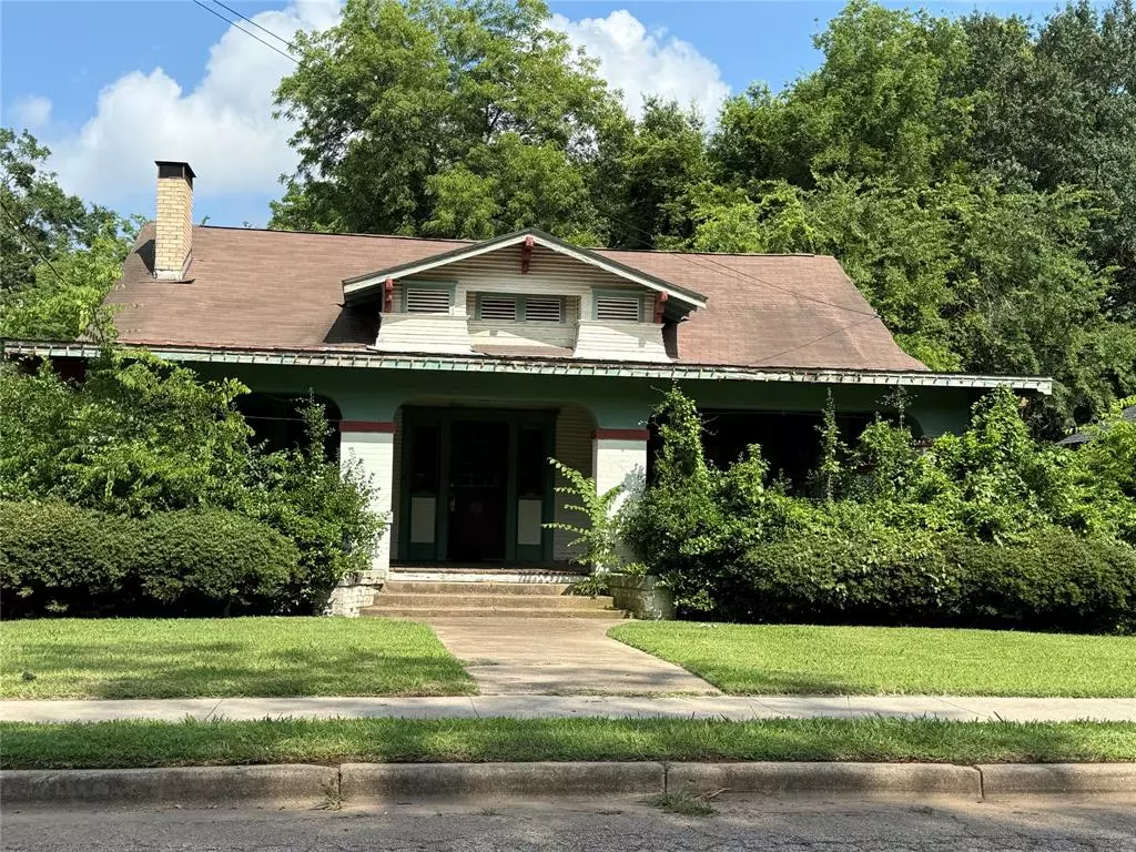 Pittsburg, TX 75686,217 N Texas Street