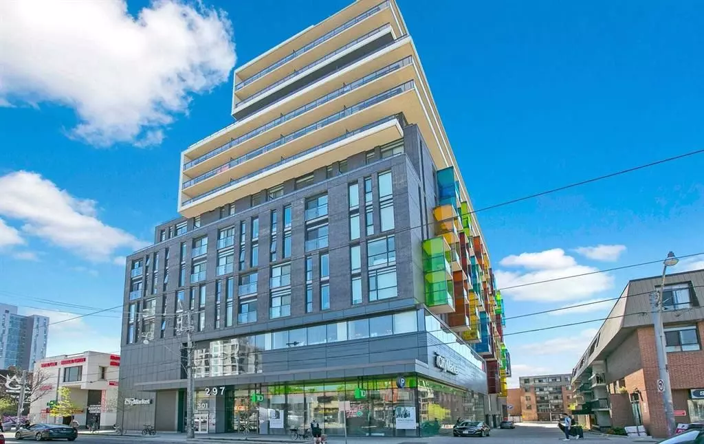 Toronto C01, ON M5T 1S2,297 College ST #1001