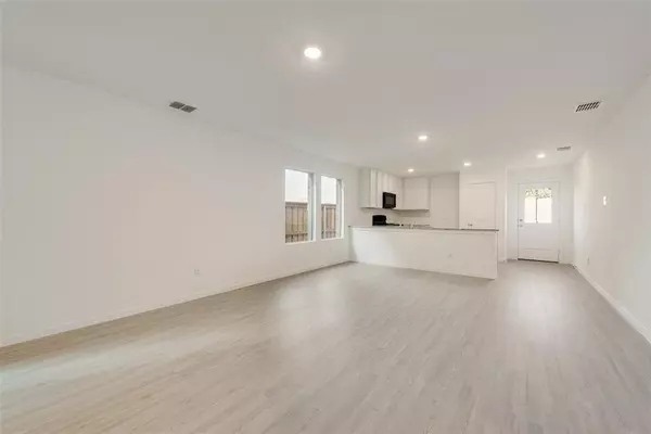 Little Elm, TX 75068,212 Bable Run Drive