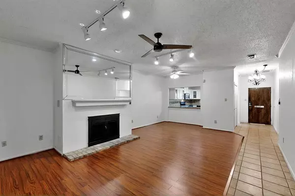 Dallas, TX 75248,5310 Keller Springs Road #611