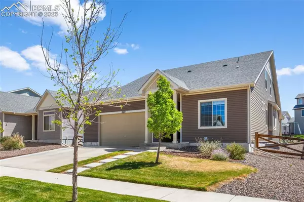 8674 Tranquil Knoll LN, Colorado Springs, CO 80927