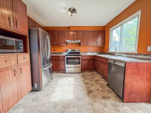 Grande Prairie, AB T8V 4N8,11901 94A Street
