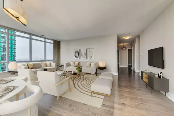 Toronto C14, ON M2N 0G5,2 Anndale DR #PH4