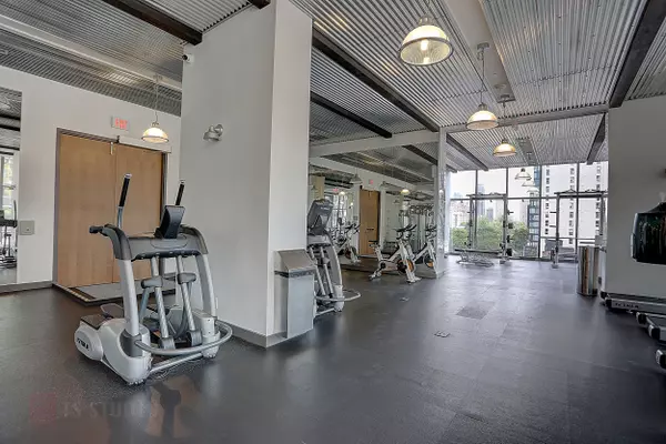 Toronto C01, ON M4Y 1Z3,5 St Joseph ST #1604