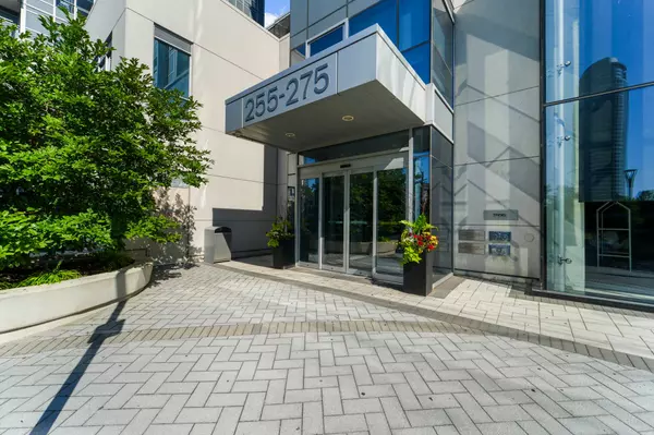 Toronto E07, ON M1S 0L7,255 Village Green SQ #1501