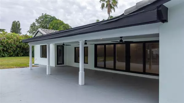 Pinecrest, FL 33156,13401 SW 83rd Ave