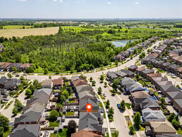 Whitchurch-stouffville, ON L4A 0H4,24 Ken Laushway AVE