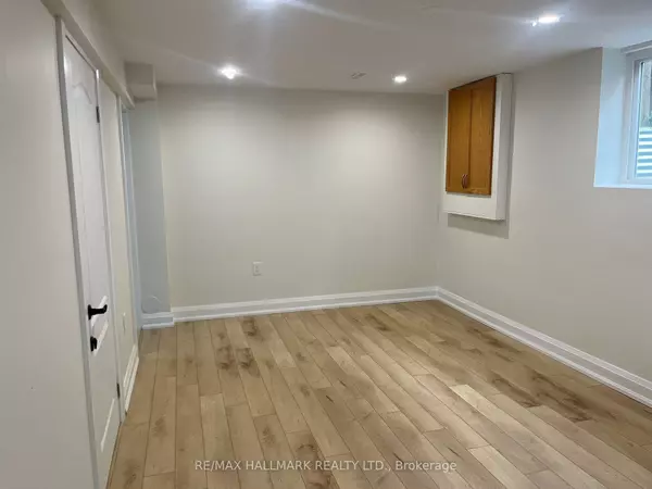 Richmond Hill, ON L4C 9P5,30 Gatcombe CIR #Unit A
