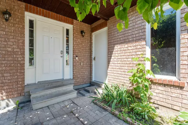 Barrie, ON L4M 6H5,62 Arthur AVE