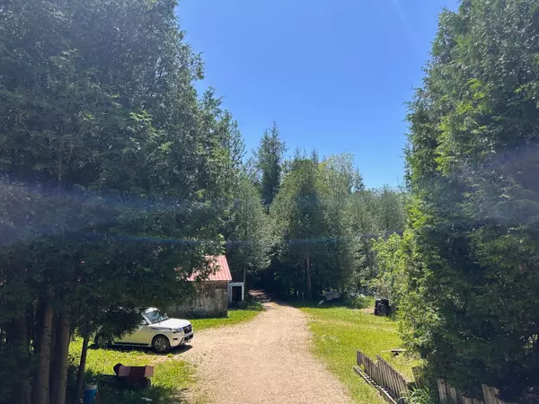 Grey Highlands, ON N0C 1H0,135431 9th Line