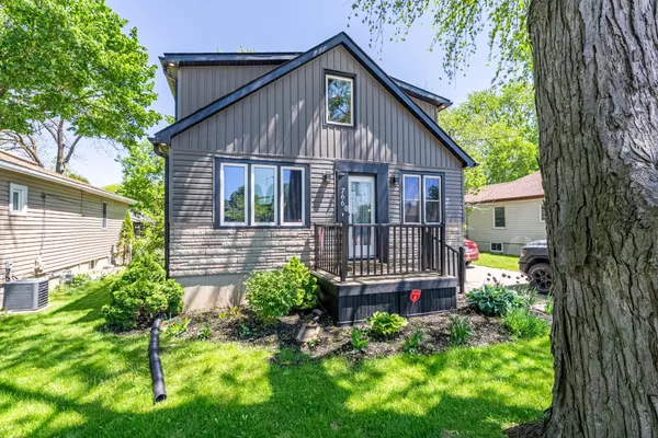London East, ON N5Y 1V9,766 Glasgow ST