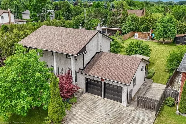 217 Jones RD, Hamilton, ON L8E 5J4