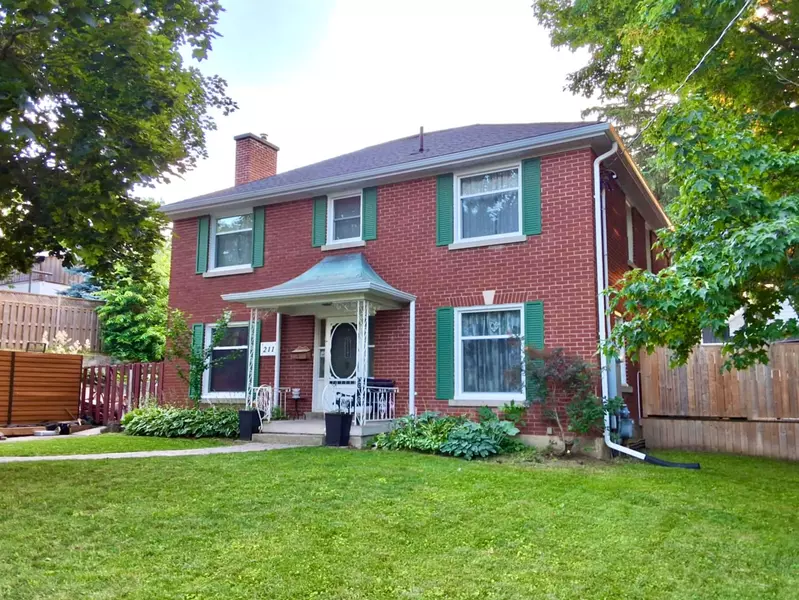 211 Victoria ST S, Brockton, ON N0G 2V0