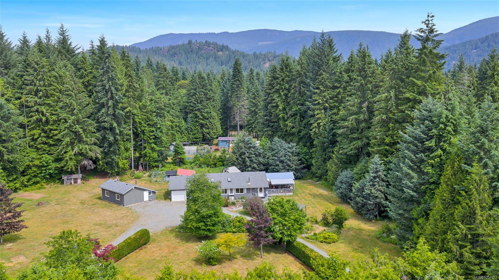 10345 Watts Rd, Honeymoon Bay, BC V0R 1Y0