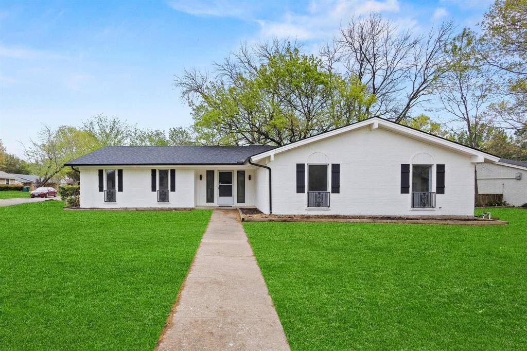3009 Dover Drive, Sherman, TX 75092