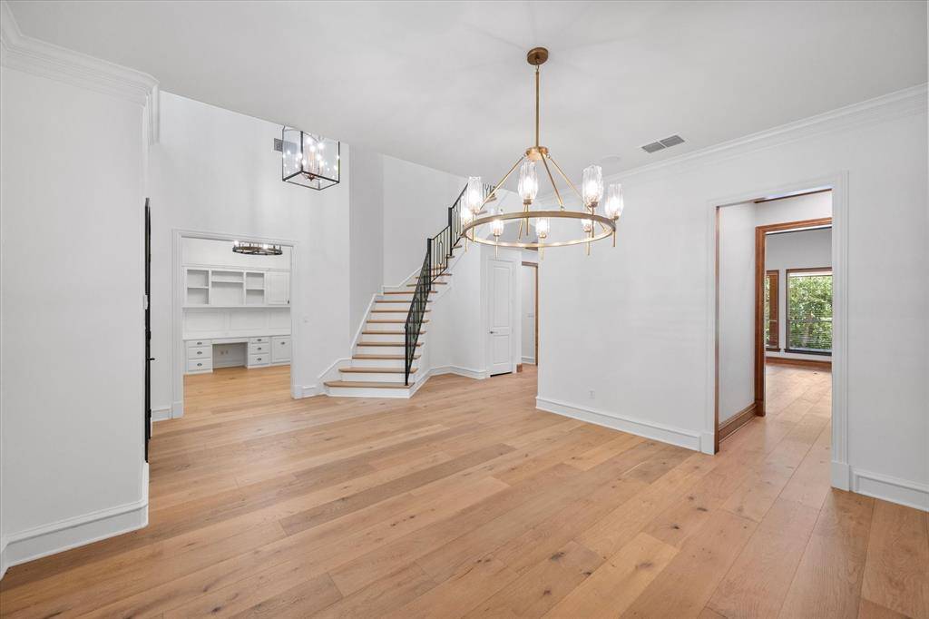 Southlake, TX 76092,520 Round Hollow Lane