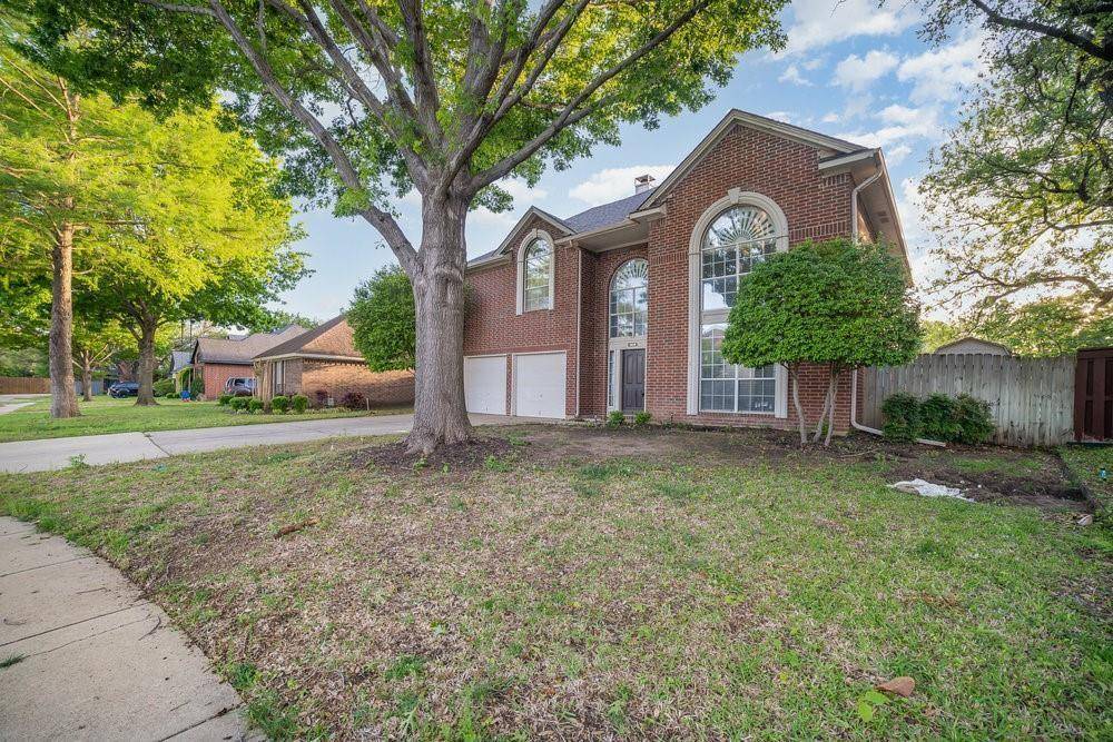 Grapevine, TX 76051,1908 Wood Crest Drive