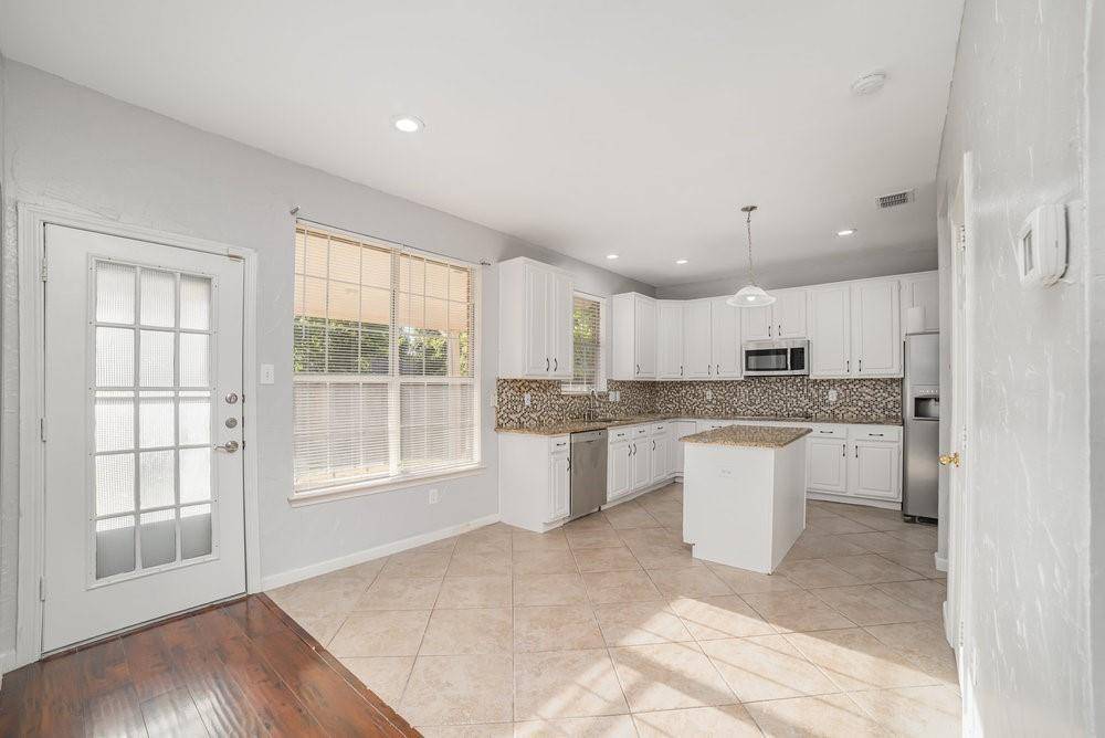 Grapevine, TX 76051,1908 Wood Crest Drive