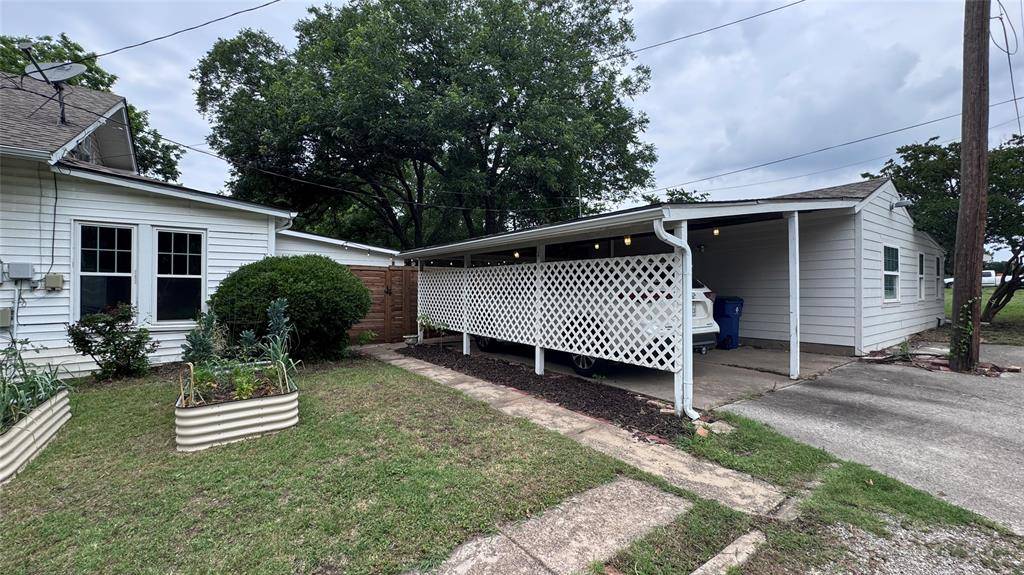 Van Alstyne, TX 75495,573 S Preston Avenue