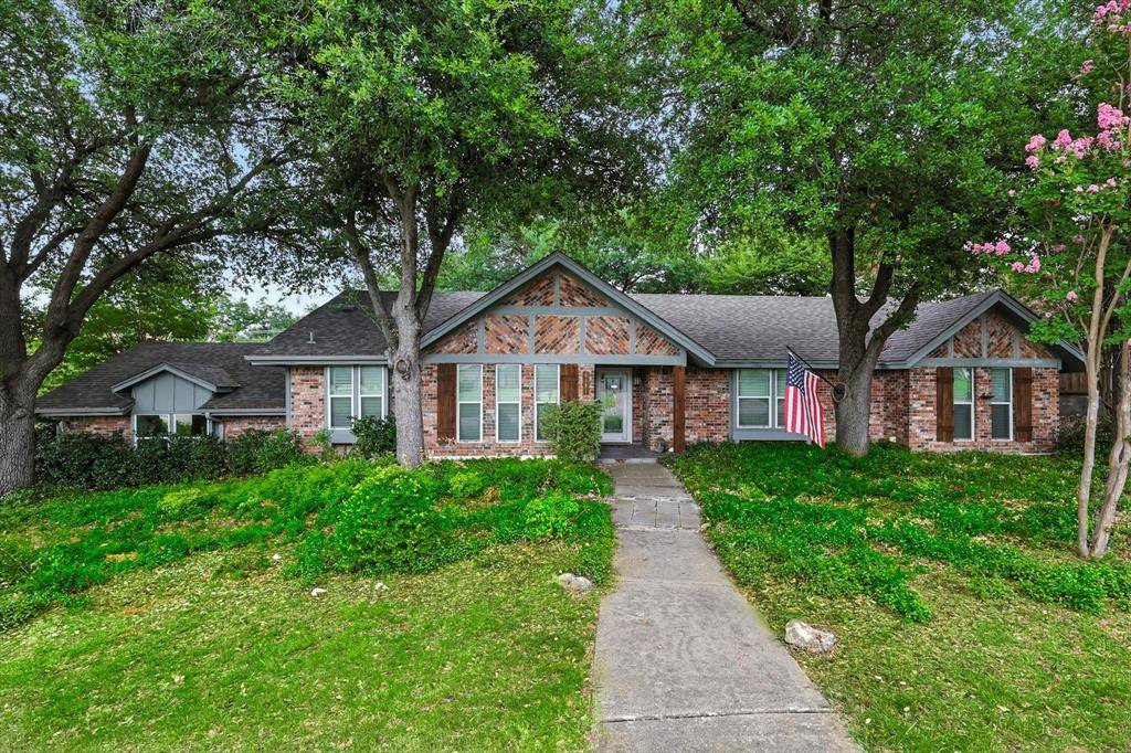 4801 Willow Run Court, Fort Worth, TX 76132