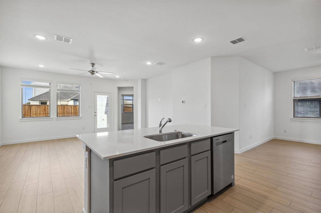 Forney, TX 75126,2494 Adenmore Lane