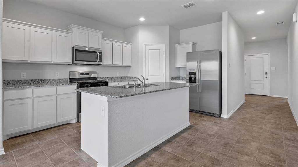 Fort Worth, TX 76108,9425 Mountain Pass Drive