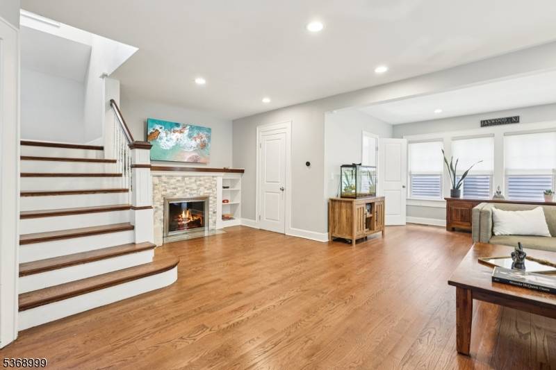 Fanwood Boro, NJ 07023,22 Laurel Pl