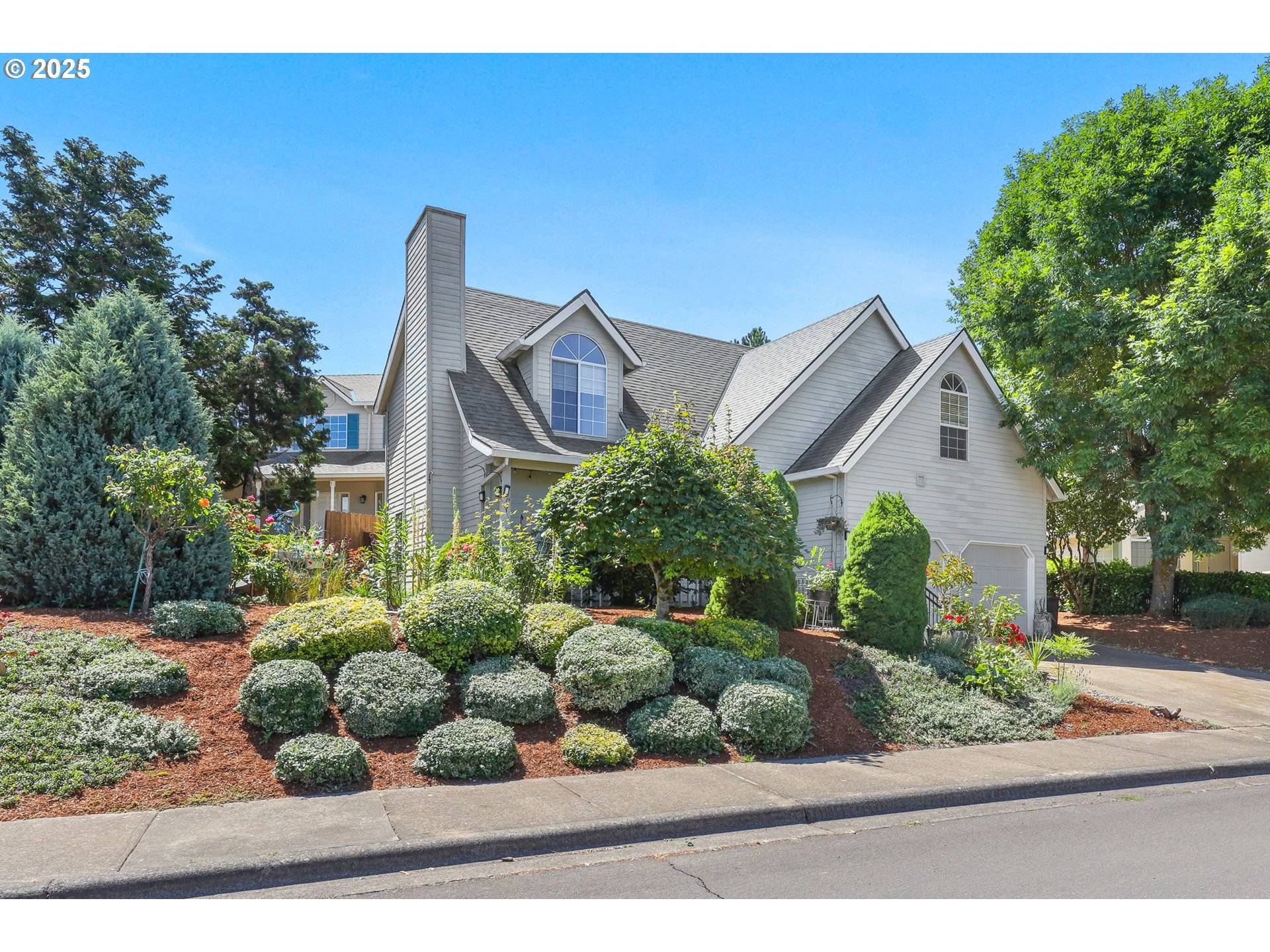16056 NW TELSHIRE DR, Beaverton, OR 97006