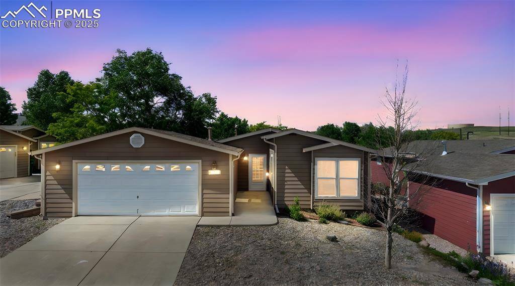 7753 Grosbeak PT, Colorado Springs, CO 80922