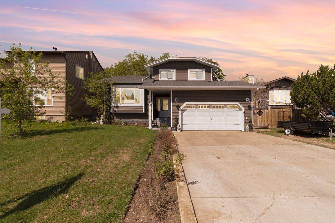 182 Berens PL, Fort Mcmurray, AB T9K 2C4